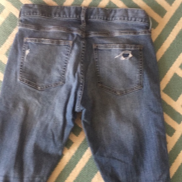 Distressed jeans - Picture 3 of 4